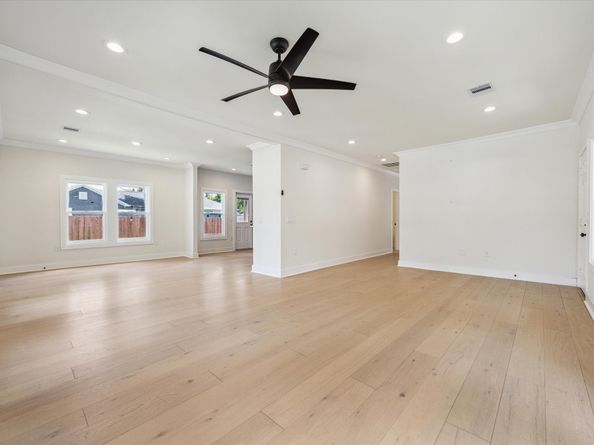 1204 Studewood Street, Houston TX 77008