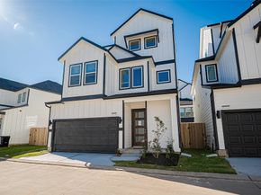 8928 Grovner Place, Houston TX 77055