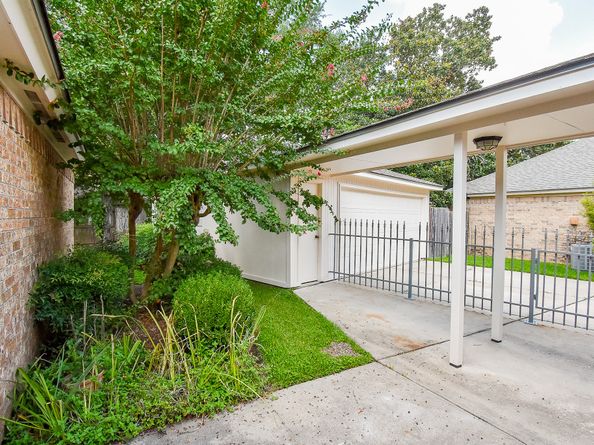 3010 W Steepbank Circle, Sugar Land TX 77479