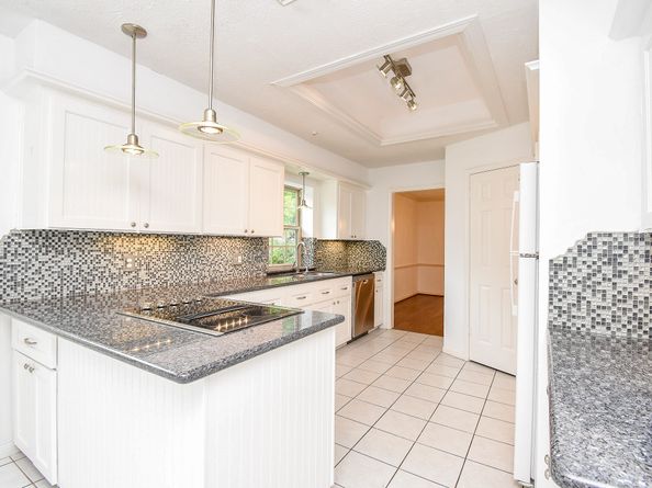 3010 W Steepbank Circle, Sugar Land TX 77479