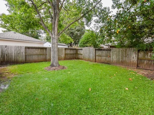 3010 W Steepbank Circle, Sugar Land TX 77479