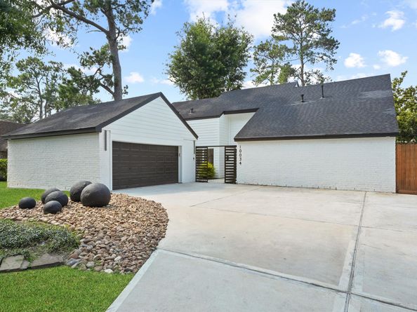 10034 Briar Forest dr Drive, Houston TX 77042