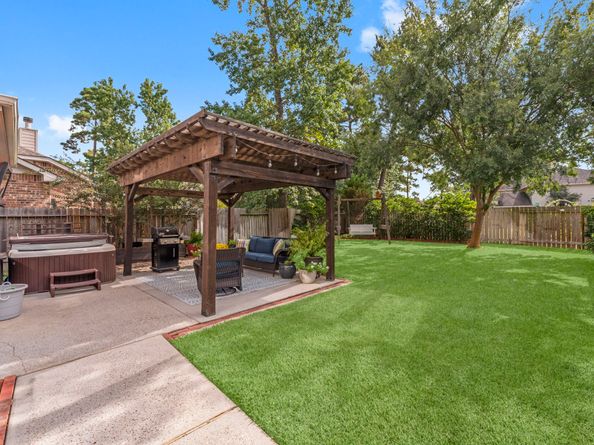 24826 Pikecrest Drive, Spring TX 77389