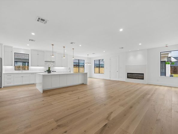 4714 W Alabama Street, Houston TX 77027