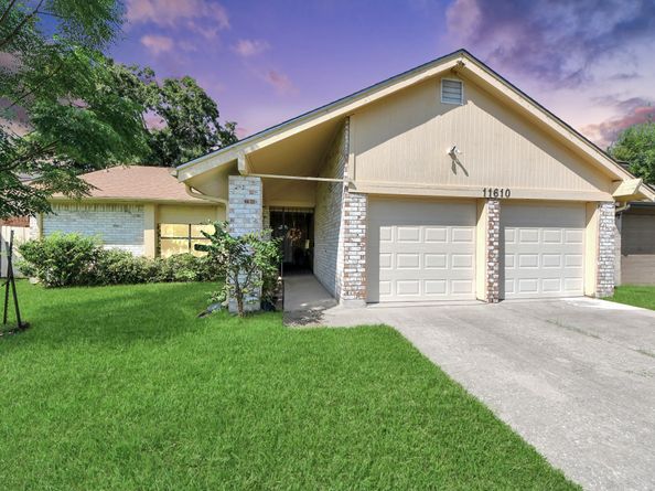 11610 Bowhead Drive, Houston TX 77013