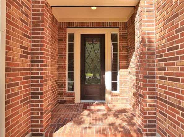 95 W Hullwood Circle, The Woodlands TX 77389