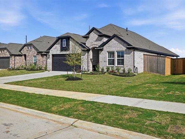 32326 Green Ash Drive, Waller TX 77484