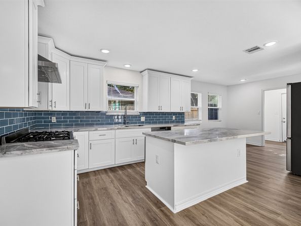 11107 Cedarhurst Drive, Houston TX 77096