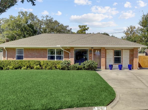 3007 Topham Circle, Houston TX 77018