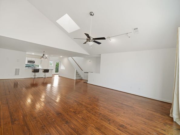 2605 Calumet Street 22, Houston TX 77004