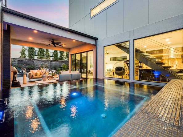2014 Park Street, Houston TX 77019