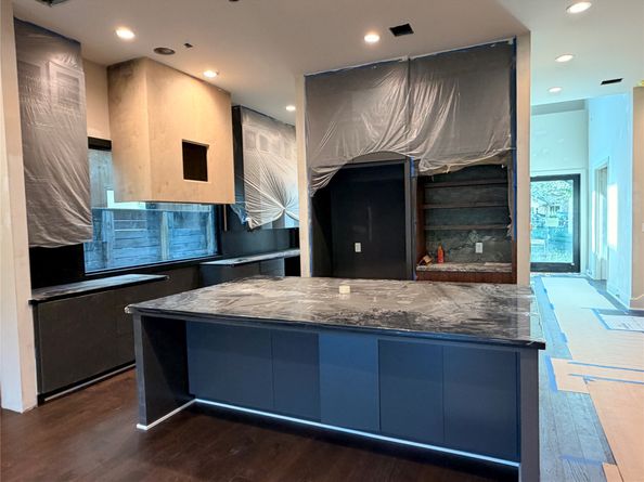 1523 Marshall Street, Houston TX 77006
