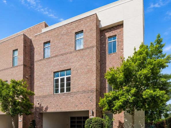 1444 Lake Pointe Parkway, Sugar Land TX 77478