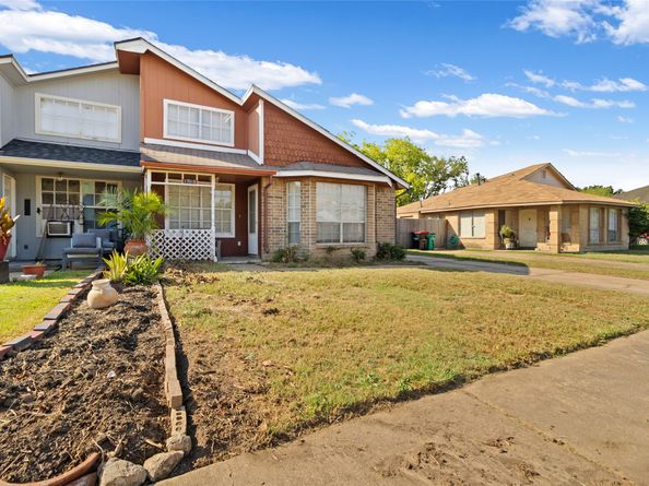 17010 Pastoria Drive, Houston TX 77083