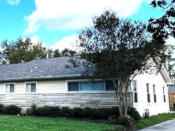 1430 Freedonia Drive, Houston TX 77055