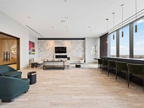 1711 Allen pkwy 1907, Houston TX 77019