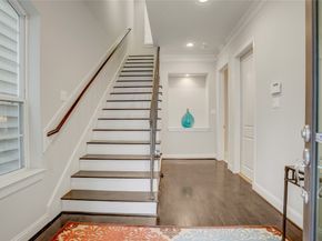 5637 Kiam Street D, Houston TX 77007