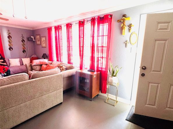 9105 Exeter Street, Houston TX 77093