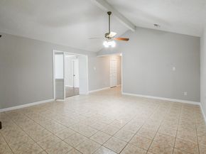 6303 Heatherbloom Drive, Houston TX 77085