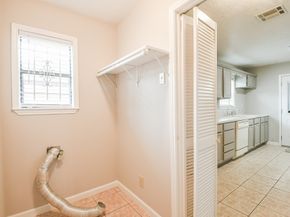 6303 Heatherbloom Drive, Houston TX 77085