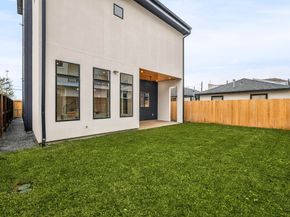 2307 St Emanuel Street, Houston TX 77004