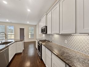 708 Ivory Manor Drive, Houston TX 77018