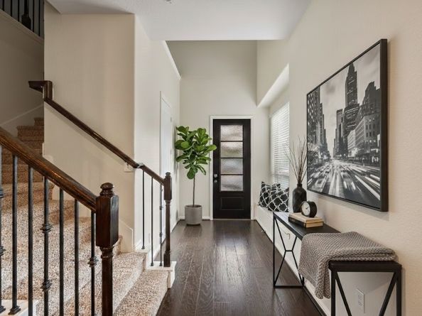 708 Ivory Manor Drive, Houston TX 77018