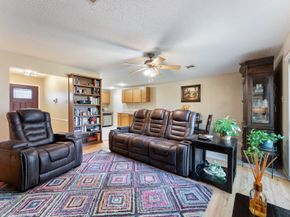 304 Hildred Avenue, Conroe TX 77303