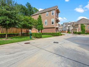 3504 Vista Terrace Lane, Houston TX 77018