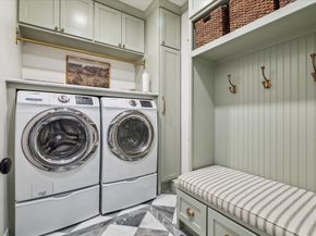 1515 Thornton Road, Houston TX 77018