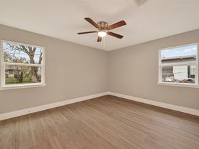 5833 Southlea Street, Houston TX 77033