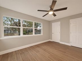 5833 Southlea Street, Houston TX 77033