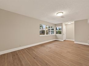 5833 Southlea Street, Houston TX 77033