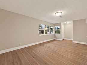 5833 Southlea Street, Houston TX 77033