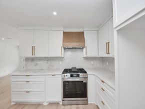 2318 Hialeah Drive, Houston TX 77018