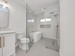 2318 Hialeah Drive, Houston TX 77018