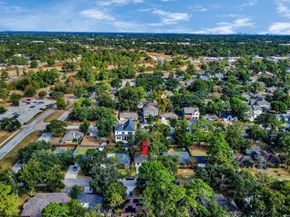 2318 Hialeah Drive, Houston TX 77018