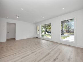 2318 Hialeah Drive, Houston TX 77018