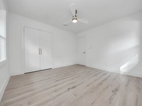 2318 Hialeah Drive, Houston TX 77018