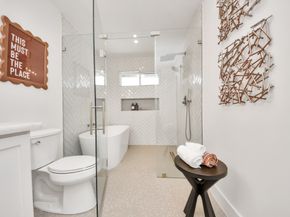 2318 Hialeah Drive, Houston TX 77018