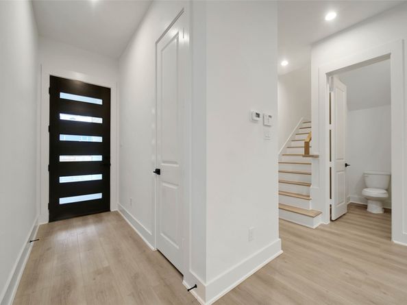 7707 Inwood Grove Lane, Houston TX 77088