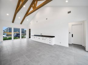 7707 Inwood Grove Lane, Houston TX 77088