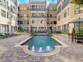 1901 Post Oak Boulevard 4303, Houston TX 77056