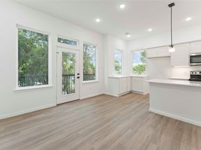 5103 Mallow Street A/B, Houston TX 77033