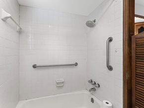 9707 Rocktree Drive, Houston TX 77040