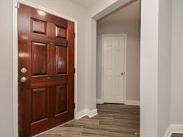 303 Mantova Drive, Houston TX 77073