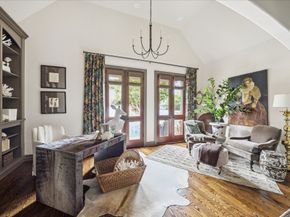 3202 University Boulevard, West University Place TX 77005