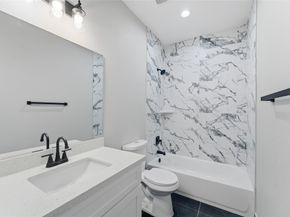 9722 Tuffly St, Houston TX 77029