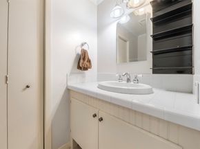 5519 Cheshire Lane, Houston TX 77092