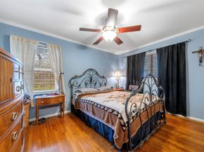 5519 Cheshire Lane, Houston TX 77092